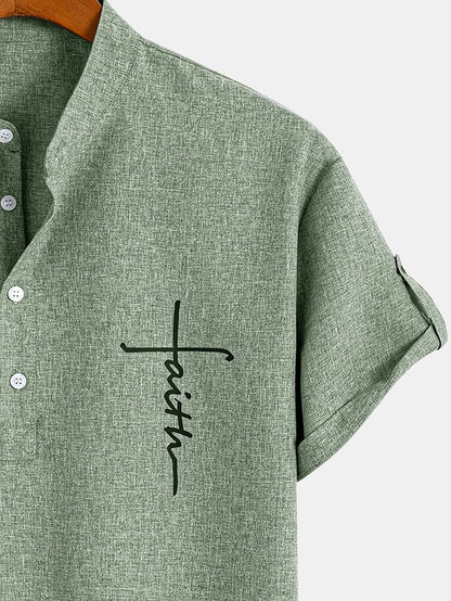Camisa elegante de manga corta y cuello alto